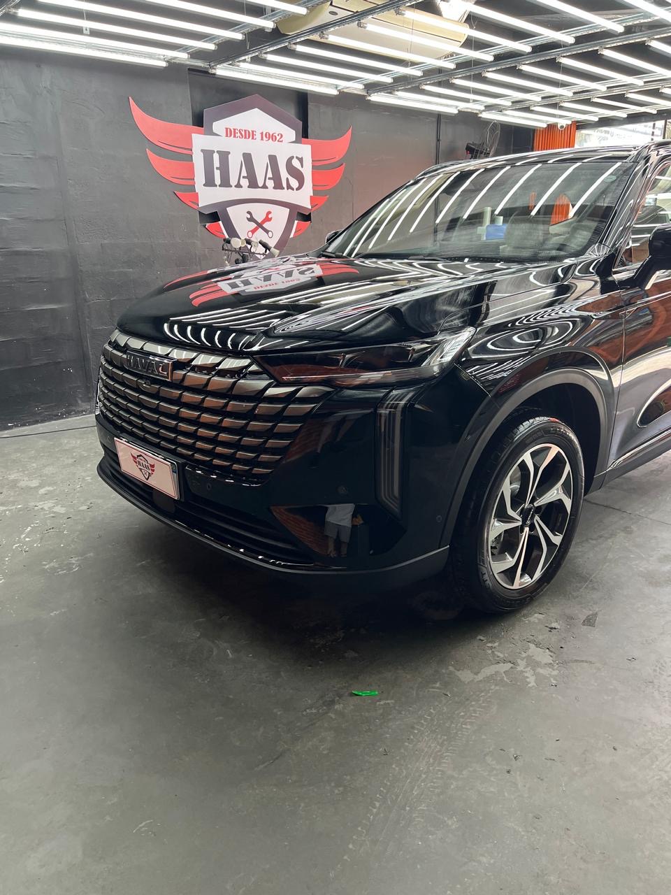 Haval H6 preto com vitrificação na pintura